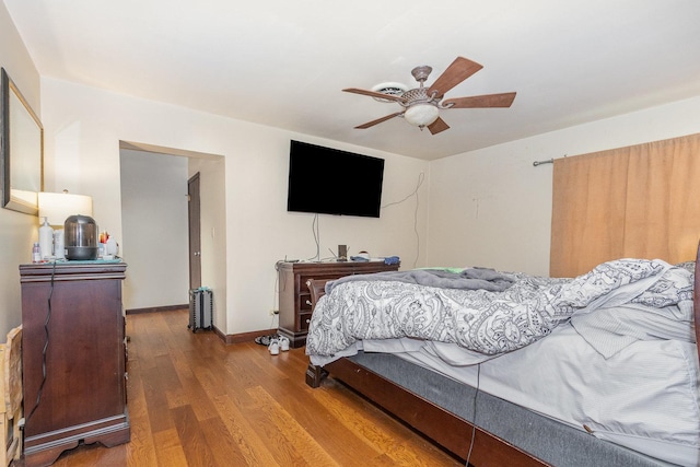 1717 Oak Lane Rd, Flossmoor, IL 60422 - bedroom featuring wood finished floors and a ceiling fan