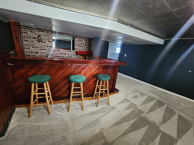 661 S Swain Ave, Elmhurst, IL 60126 - indoor bar with carpet flooring and baseboards