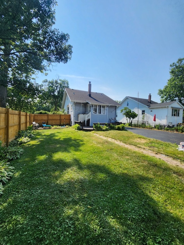 661 S Swain Ave, Elmhurst, IL 60126 - view of yard