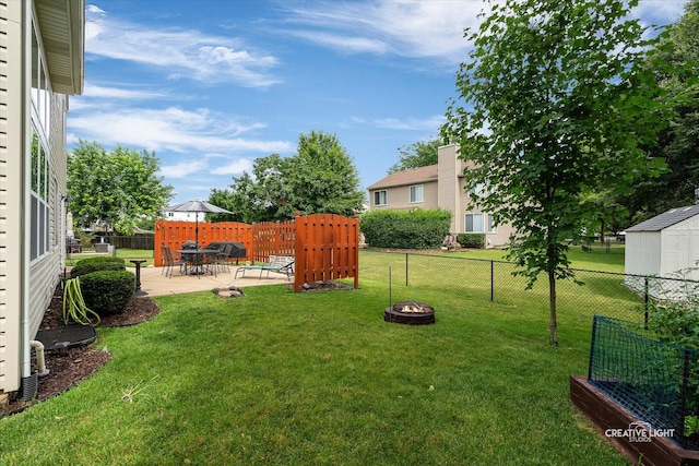25 Cedar Ct, South Elgin, IL 60177 - view of yard featuring a patio and a fire pit