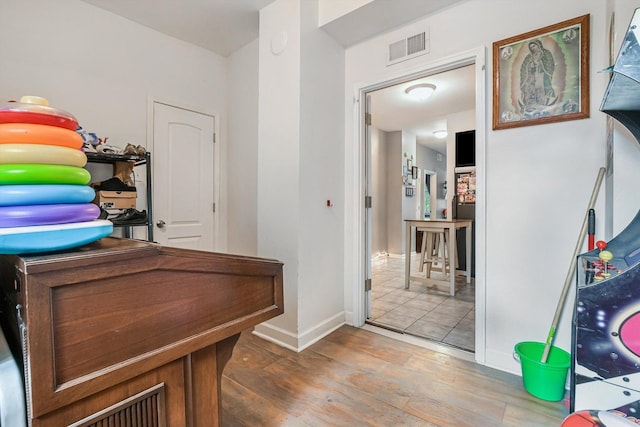 2630 S Spaulding Ave, Chicago, IL 60623 - interior space with wood finished floors and baseboards