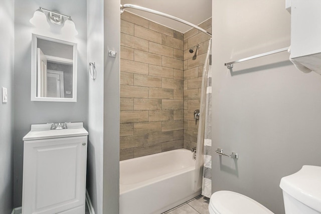 2630 S Spaulding Ave, Chicago, IL 60623 - bathroom featuring shower / bath combo with shower curtain, tile patterned flooring, and vanity