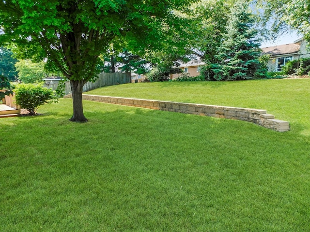 6059 Durrington Dr, Loves Park, IL 61111 - view of yard