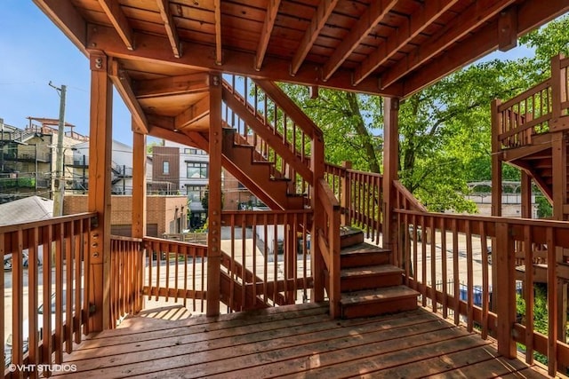 1465 N Larrabee St Unit B, Chicago, IL 60610 - deck with stairs