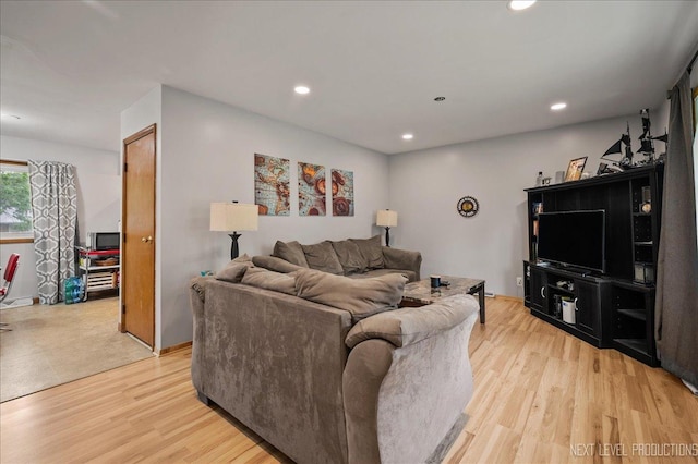 508 E Park St, Plano, IL 60545 - living room with light wood-style flooring and recessed lighting