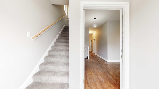 5915 S Sangamon St, Chicago, IL 60621 - staircase featuring wood finished floors and baseboards
