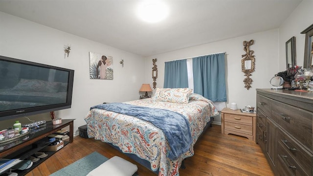 1524 Greenwood Ave, Rockford, IL 61107 - bedroom featuring dark wood-style flooring