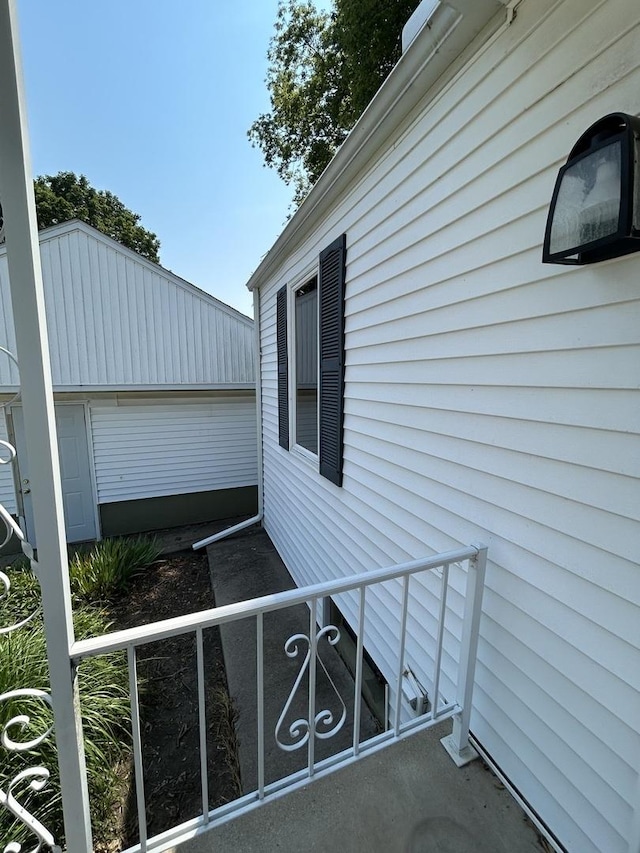 211 N Taylor St, Cherry, IL 61317 - photo 37