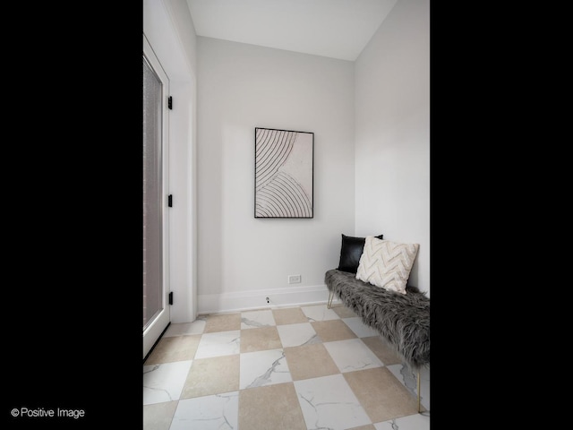 2841 N Southport Ave Unit 2, Chicago, IL 60657 - sitting room with baseboards