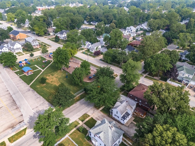 616 N Main St, Pontiac, IL 61764 - aerial perspective of suburban area