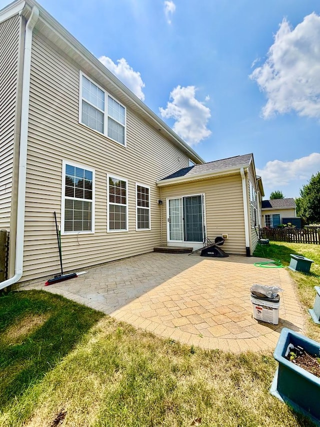 2078 Kate Dr, Montgomery, IL 60538 - photo 4