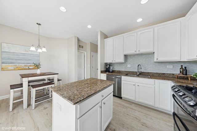 126 Goldenhill St, Carol Stream, IL 60188 - photo 7