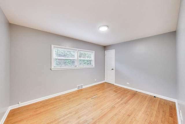 14233 S Wallace Ave, Riverdale, IL 60827 - photo 5