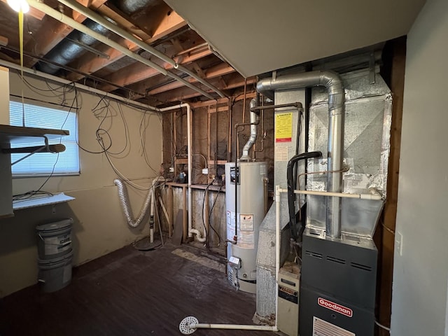 3219 Quincy Ct, Joliet, IL 60431 - utilities featuring gas water heater