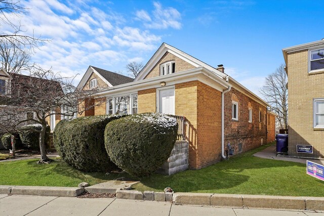 540 Green Bay Rd, Highwood, IL 60040 - photo 1