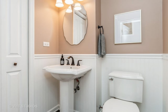 11S502 Walter Ln, Naperville, IL 60564 - photo 16
