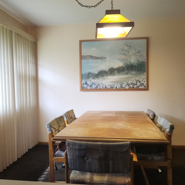 5549 W 83rd Pl, Burbank, IL 60459 - dining room with carpet floors