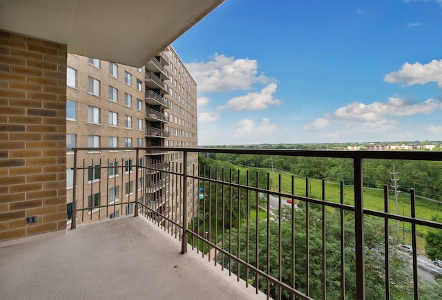7033 N Kedzie Ave Unit 911, Chicago, IL 60645 - view of balcony