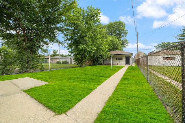 8623 S Prairie Ave, Chicago, IL 60619 - view of yard