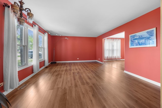 155 Hesterman Dr, Glendale Heights, IL 60139 - photo 5