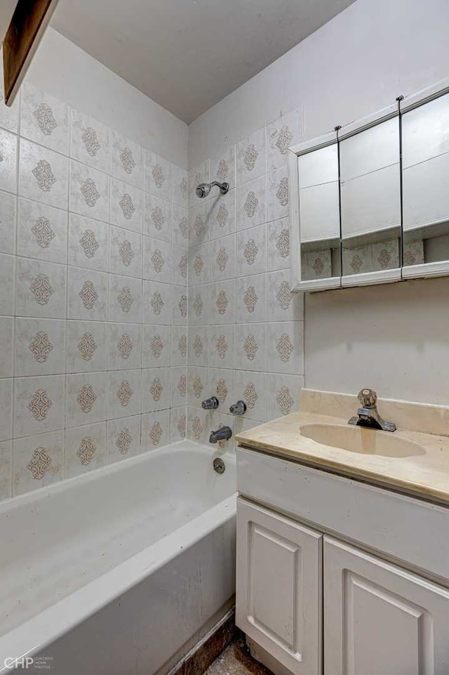 2832 N Mozart St, Chicago, IL 60618 - bathroom with shower / bath combination and vanity