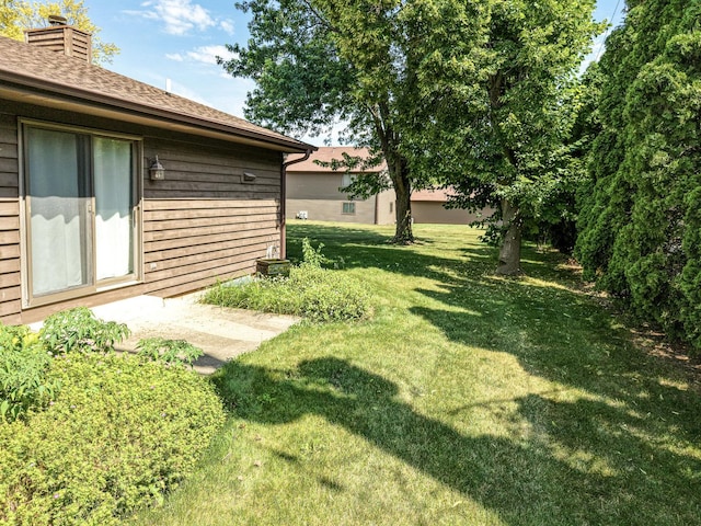 225 Mattek Ct, Dekalb, IL 60115 - view of grassy yard