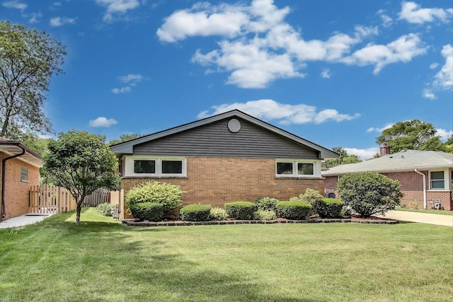 207 E Berkshire Ln, Mount Prospect, IL 60056 - photo 3