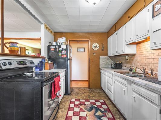 308 E Washington St, Durand, IL 61024 - photo 8