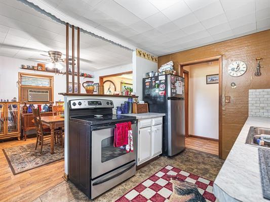 308 E Washington St, Durand, IL 61024 - photo 10