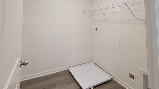 11300 Wildridge Ln, Huntley, IL 60142 - laundry area featuring washer hookup and wood finished floors