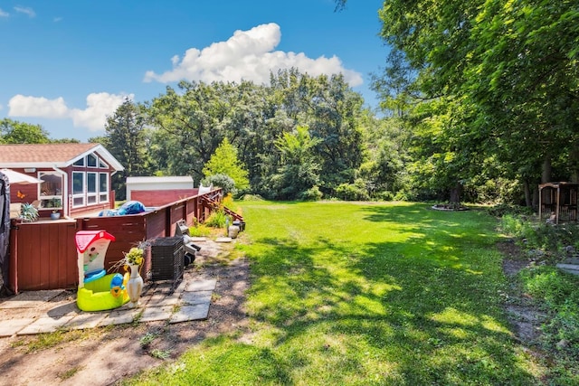 1934 Philip Dr, Dixon, IL 61021 - view of green lawn