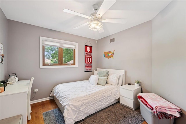 237 Carlisle Ave, Westmont, IL 60559 - bedroom with wood finished floors and ceiling fan