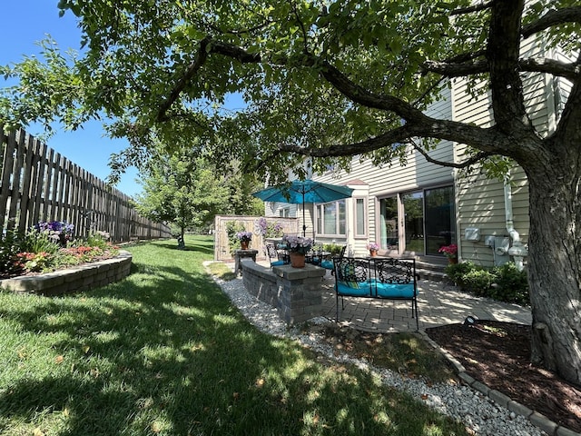 237 Carlisle Ave, Westmont, IL 60559 - view of yard featuring a patio area