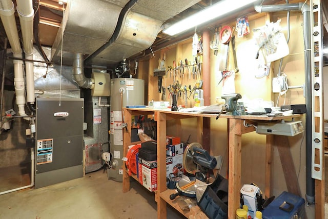 740 Ruskin Dr, Elk Grove Village, IL 60007 - utility room featuring gas water heater and heating unit