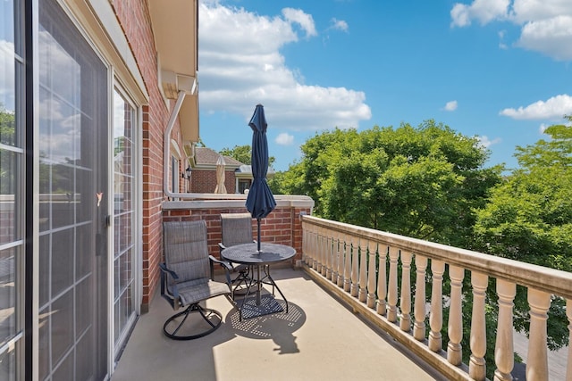 940 Augusta Way Unit 315, Highland Park, IL 60035 - view of balcony