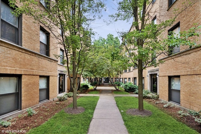 7639 N Greenview Ave Unit 1E, Chicago, IL 60626 - surrounding community