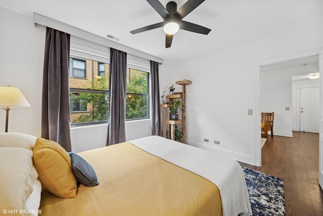7639 N Greenview Ave Unit 1E, Chicago, IL 60626 - bedroom featuring wood finished floors and ceiling fan