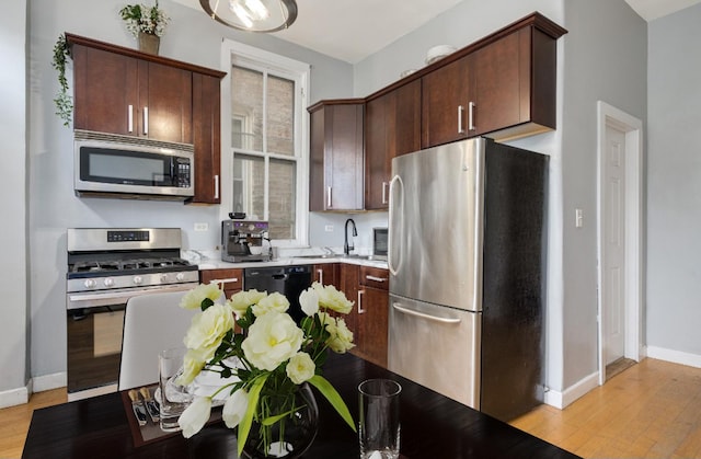 4444 S Berkeley Ave, Chicago, IL 60653 - photo 13