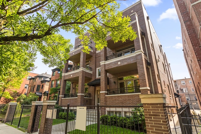 4133 N Kenmore Ave Unit 1N, Chicago, IL 60613 - view of property