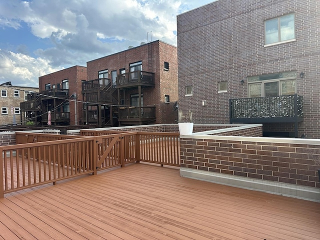 4133 N Kenmore Ave Unit 1N, Chicago, IL 60613 - view of wooden terrace