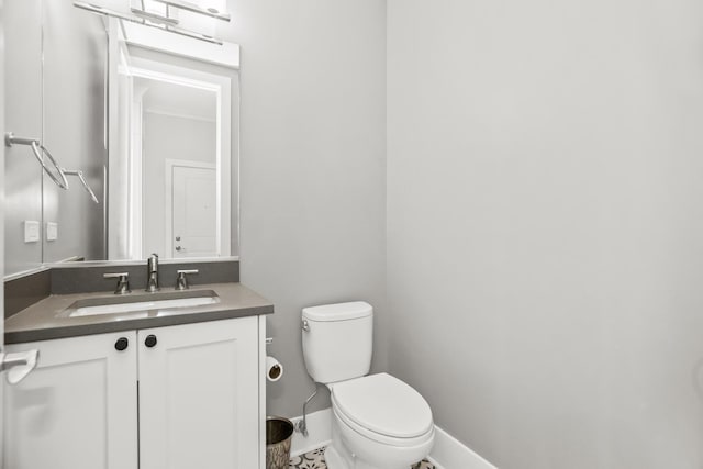 4133 N Kenmore Ave Unit 1N, Chicago, IL 60613 - bathroom featuring toilet and vanity