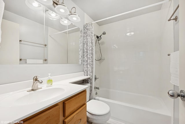 3843 Appian Way, Glenview, IL 60025 - full bath with shower / bath combo with shower curtain and vanity