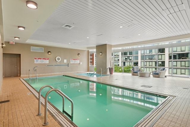 1201 S Prairie Ave Unit 5004, Chicago, IL 60605 - view of indoor pool
