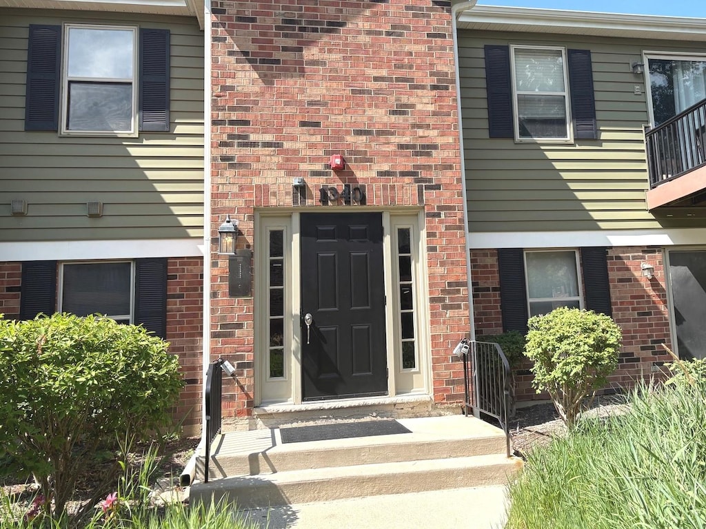 1340 Mc Dowell Rd Unit 104, Naperville, IL 60563 - photo 1
