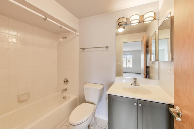 108 Bishop Quarter Ln, Oak Park, IL 60302 - full bath featuring vanity and shower / bathtub combination