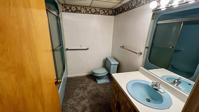16179 Greenland Dr, Morrison, IL 61270 - full bath featuring vanity and bath / shower combo with glass door
