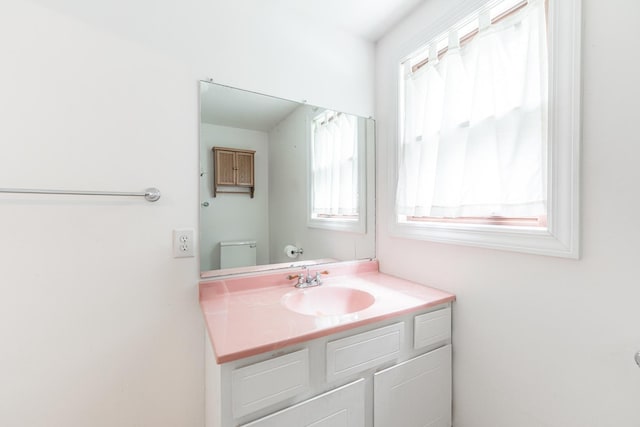 536 Center Ave, Sycamore, IL 60178 - bathroom featuring vanity