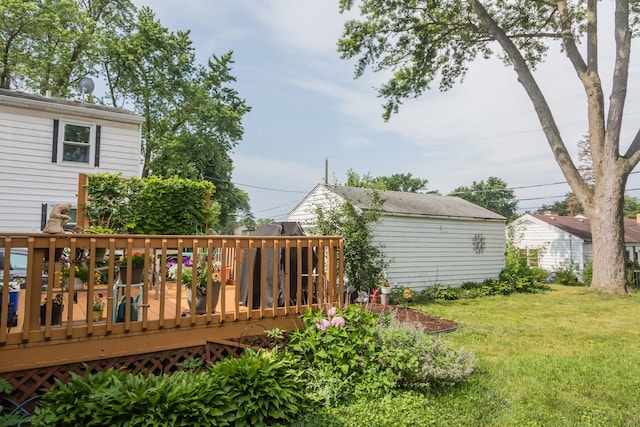 204 N Elroy Ave, Bartlett, IL 60103 - view of grassy yard featuring a deck