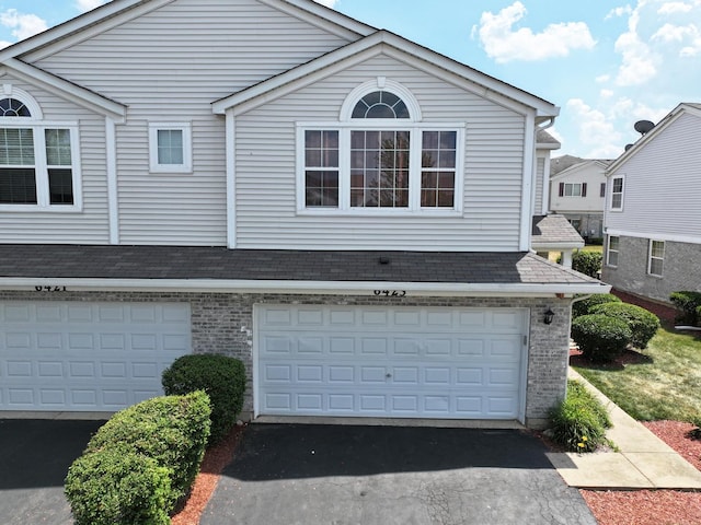 6423 Gray Hawk Dr Unit 2716, Matteson, IL 60443 - photo 1