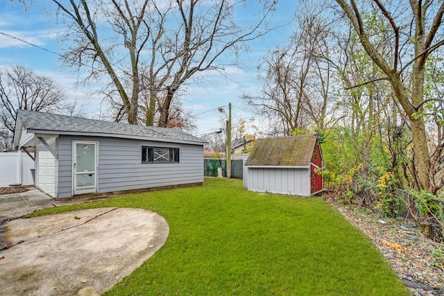 335 Farragut St, Park Forest, IL 60466 - view of yard featuring an outbuilding